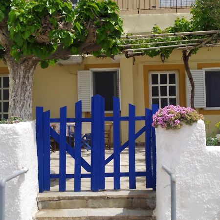Willa Το Σπίτι Της Μαργαρίτας Στην Παραλία Nea Styra Zewnętrze zdjęcie